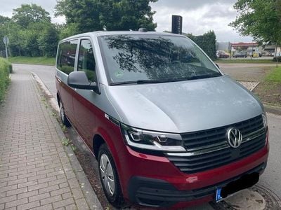 Occasion VW Multivan 150 PK (110 kW) 2021 Rood MPV