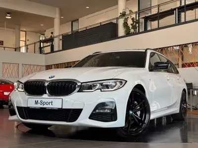 Gebraucht BMW 330 M Sport 258 PS (189 kW) 2022 Weiß Limousine