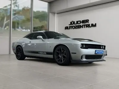 Käytetty Dodge Challenger