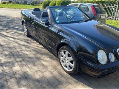 Schwarz Gebraucht 2000 Mercedes CLK200 Cabrio | 5.000 € (Fairer Preis)
