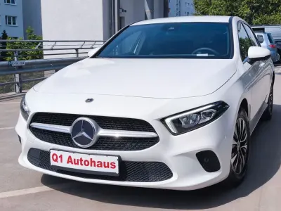 Gebraucht Mercedes A180 116 PS (85 kW) 2022 Polarweiss  unilack Limousine