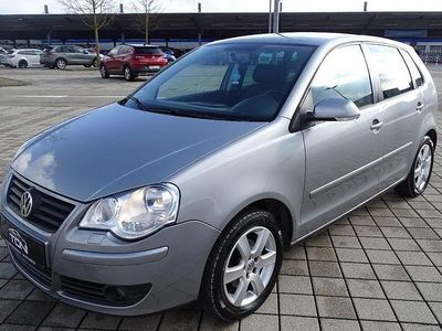Usata VW Polo United 60 CV (44 kW) 2007 Argento Berlina