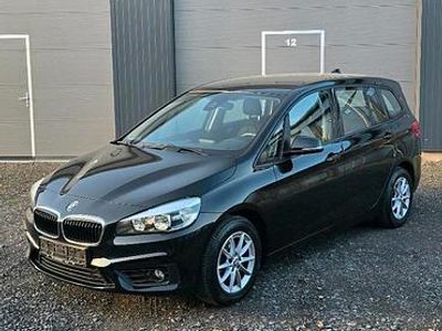 BMW 216
