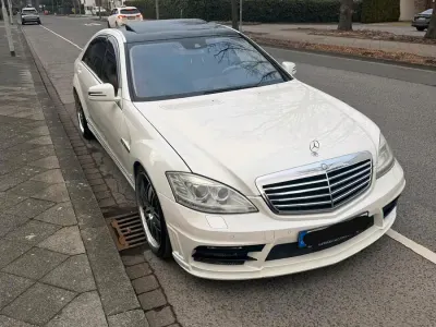 Gebraucht Mercedes S500 385 PS (283 kW) 2010 Weiß Limousine