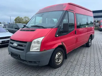 Używany Ford Transit 141 KM (103 kW) 2009 Czerwony Minivan