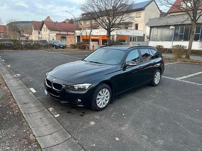 Gebraucht BMW 318 143 PS (105 kW) 2014 Schwarz Kombi