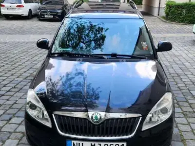 Gebraucht Skoda Roomster Plus Edition 86 PS (63 kW) 2011 Van / Kleinbus