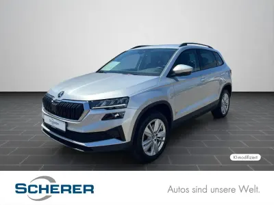 Gebraucht Skoda Karoq Selection 150 PS (110 kW) 2025 Brillantsilber metallic (metallic) SUV