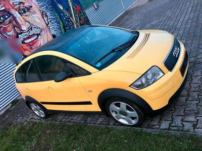 Gelb Gebraucht 2004 Audi A2 Design Kleinwagen | 4.800 € (Fairer Preis)