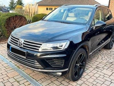 Usata VW Touareg 340 CV (250 kW) 2015 Nero SUV