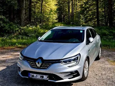 Usata Renault Mégane GrandTour 116 CV (85 kW) 2021 Argento Station wagon