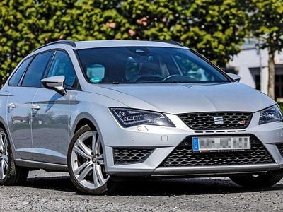 Używany Seat Leon ST Cupra 265 265 KM (194 kW) 2016 Srebrny Kombi