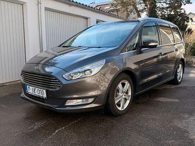 Gebraucht Ford Galaxy Titanium 211 PS (155 kW) 2016 Grau Van / Kleinbus