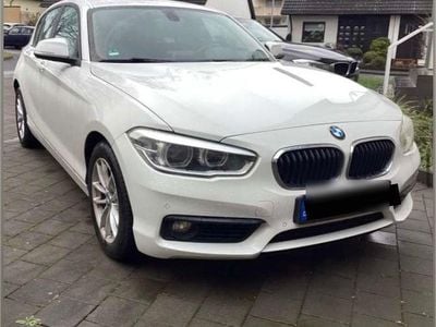 Gebraucht BMW 120 Advantage 190 PS (139 kW) 2016 Weiß Kleinwagen