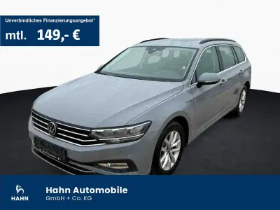 Gebraucht VW Passat Business 150 PS (110 kW) 2023 Mondsteingrau Kombi