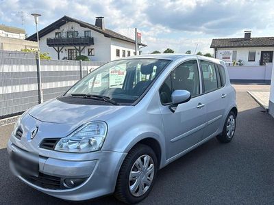 Gebraucht Renault Modus 89 PS (65 kW) 2011 Silber Van / Kleinbus