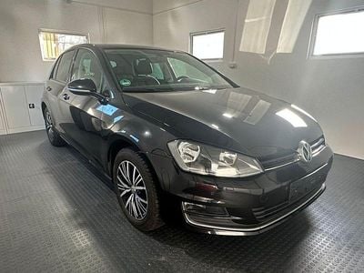 Gebraucht VW Golf VII Allstar 150 PS (110 kW) 2016 Schwarz Limousine