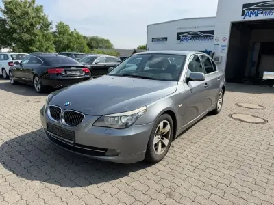Gebraucht BMW 525 Advantage 218 PS (160 kW) 2009 Grau Limousine