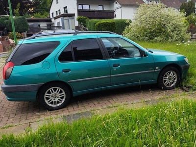 Peugeot 306