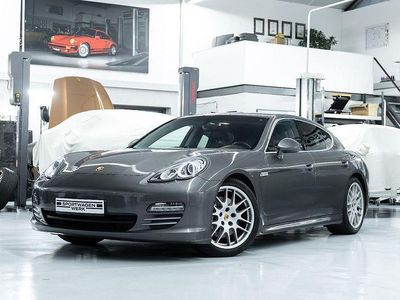 Porsche Panamera 4S