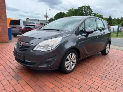 Gebraucht Opel Meriva Edition 120 PS (88 kW) 2011 Grau Van / Kleinbus