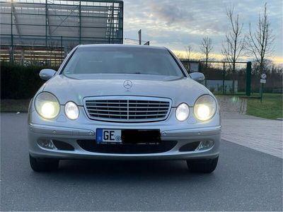 gebraucht Mercedes E320 R6-ZYLINDER 5-GANG KEIN LUFTFAHRWERK