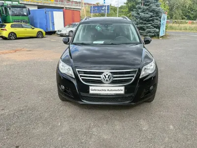 Gebraucht VW Tiguan Team 140 PS (102 kW) 2010 Schwarz SUV