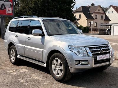 Gebraucht Mitsubishi Pajero 200 PS (147 kW) 2015 Silber SUV
