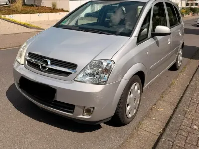 Gebraucht Opel Meriva 102 PS (75 kW) 2005 Silber Van / Kleinbus