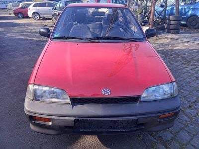 Usata Suzuki Swift 53 CV (38 kW) 1992 Rosso Utilitaria