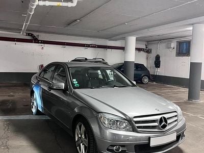 Usata Mercedes C180 156 CV (114 kW) 2010 Grigio Berlina