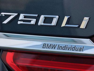 Second-hand BMW 750L Sport Line 449 CP (330 kW) 2018 Gri Berlinǎ