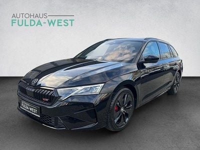 Blackmagic perleffekt Neu 2025 Skoda Octavia RS Kombi | 41.940 € (Guter Preis)