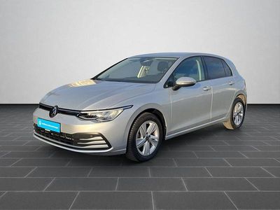 Reflexsilber metallic (metallic) Gebraucht 2023 VW Golf VIII Limousine | 24.880 € (Guter Preis)