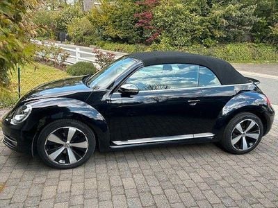 Usata VW Beetle Allstar 110 CV (80 kW) 2017 Nero Utilitaria