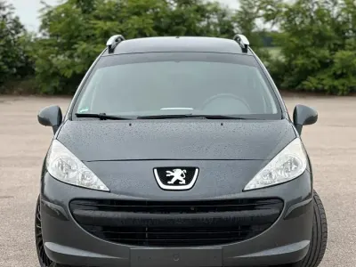 Gebraucht Peugeot 207 116 PS (85 kW) 2008 Kombi