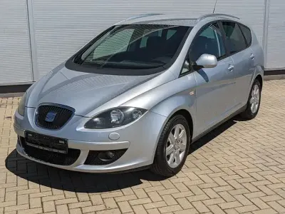 Gebraucht Seat Altea XL Stylance 102 PS (75 kW) 2008 Luna grey metallic Van / Kleinbus