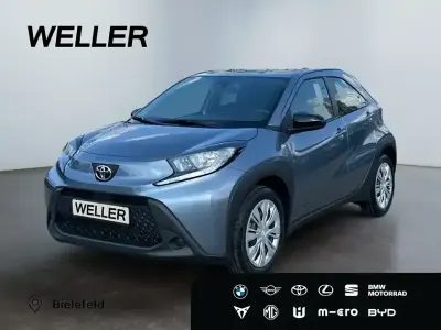 Neu Toyota Aygo 72 PS (52 kW) 2025 Sodalithblau Kleinwagen