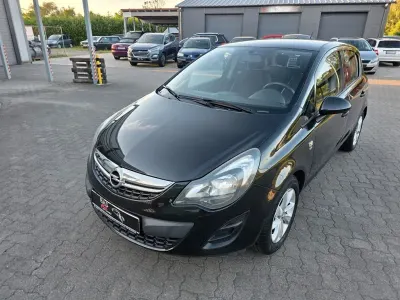 Gebraucht Opel Corsa Energy 69 PS (50 kW) 2014 Schwarz Kleinwagen