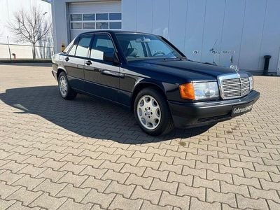 Gebraucht Mercedes 190 122 PS (89 kW) 1991 Blau Limousine