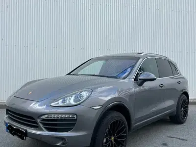 Gebraucht Porsche Cayenne S 400 PS (294 kW) 2010 Grau SUV