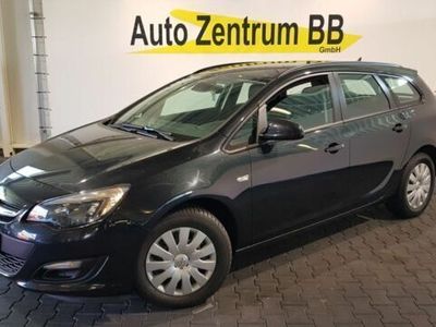 Gebraucht Opel Astra Edition 110 PS (80 kW) 2014 Schwarz metallic Kombi