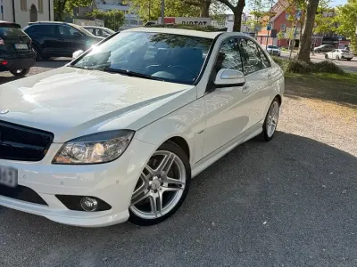 Usata Mercedes C280 AMG line 231 CV (169 kW) 2007 Bianco Berlina