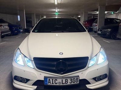 Gebraucht Mercedes E350 231 PS (169 kW) 2010 Weiß Coupé
