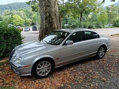 Second-hand Jaguar S-Type S 276 CP (202 kW) 2000 Argintiu Berlinǎ
