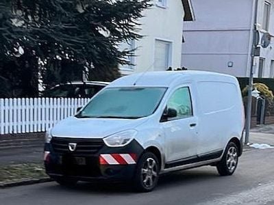 Weiß Gebraucht 2017 Dacia Dokker Van / Kleinbus | 3.900 € (Guter Preis)