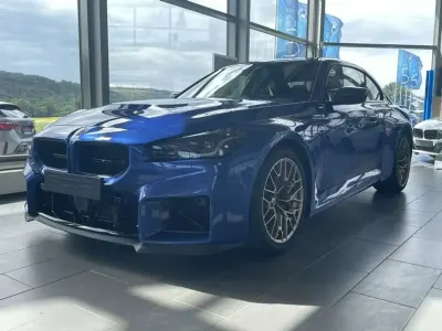 Neu BMW M2 Performance 530 PS (389 kW) 2026 M portimao blau metallic Coupé
