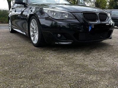 Gebraucht BMW 525 M Sport 177 PS (130 kW) 2005 Schwarz Kombi