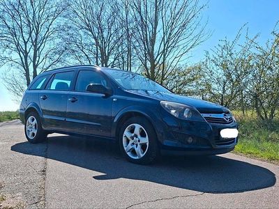 Usata Opel Astra 150 CV (110 kW) 2008 Blu Station wagon