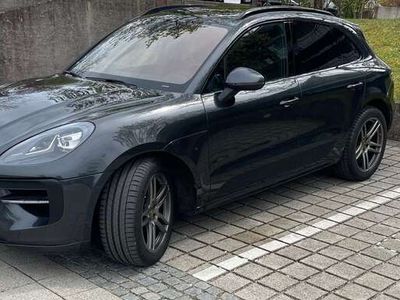 Porsche Macan S